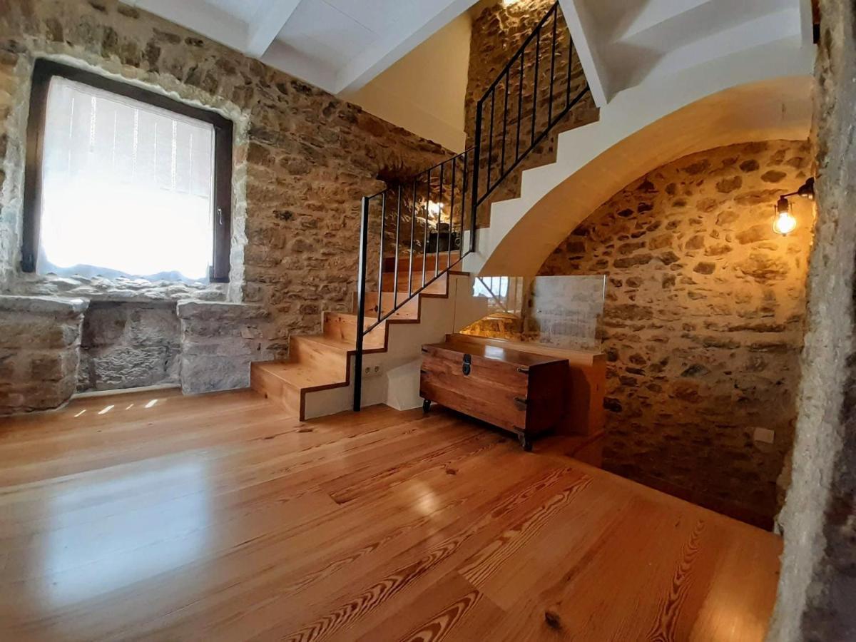 Monells - Casa Rural - Can Felip Exterior foto