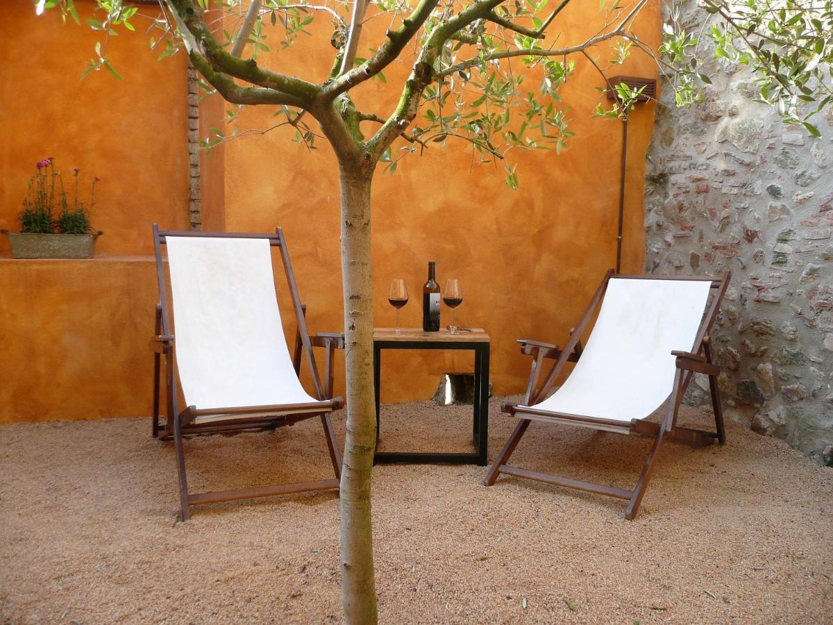 Monells - Casa Rural - Can Felip Exterior foto